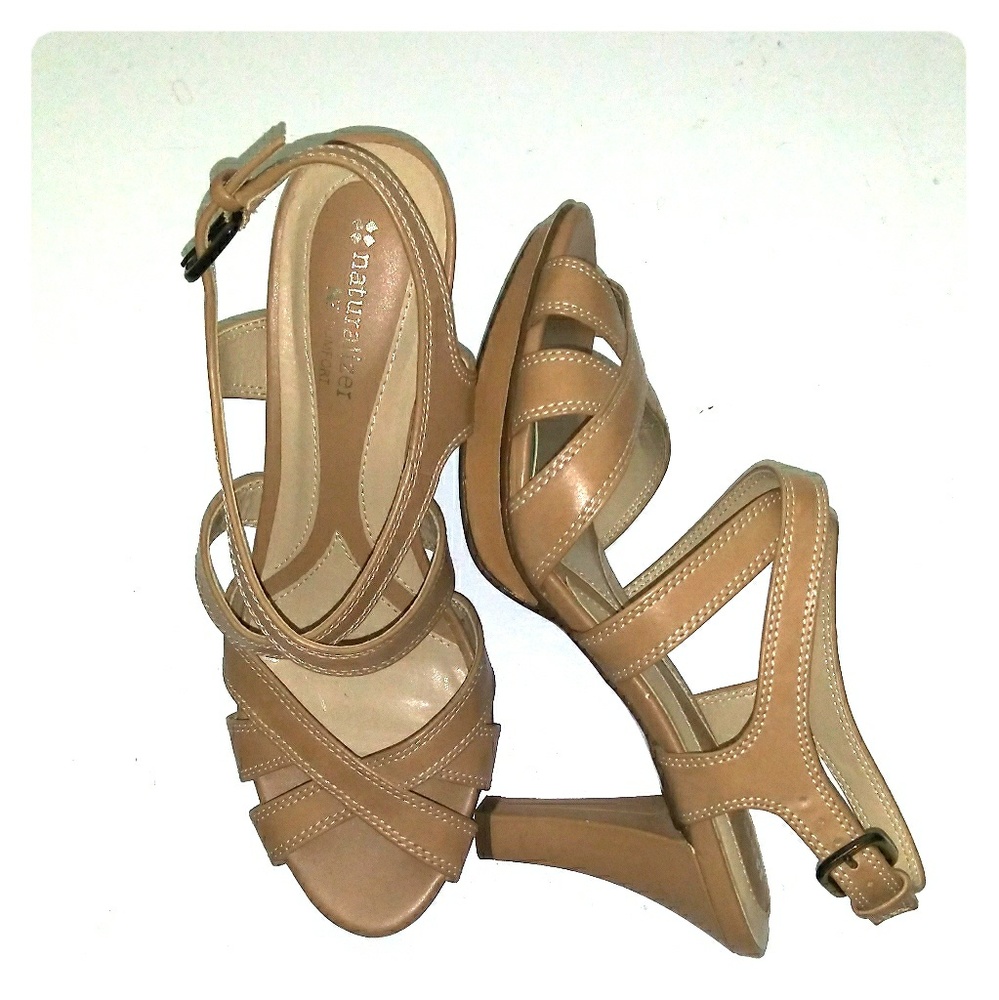 Naturalizer sandals(NEVER WORN)